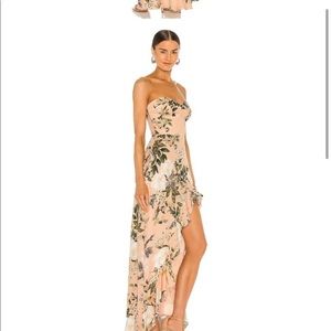 REVOLVE Eden Gown in Juniper Floral
Amanda Uprichard